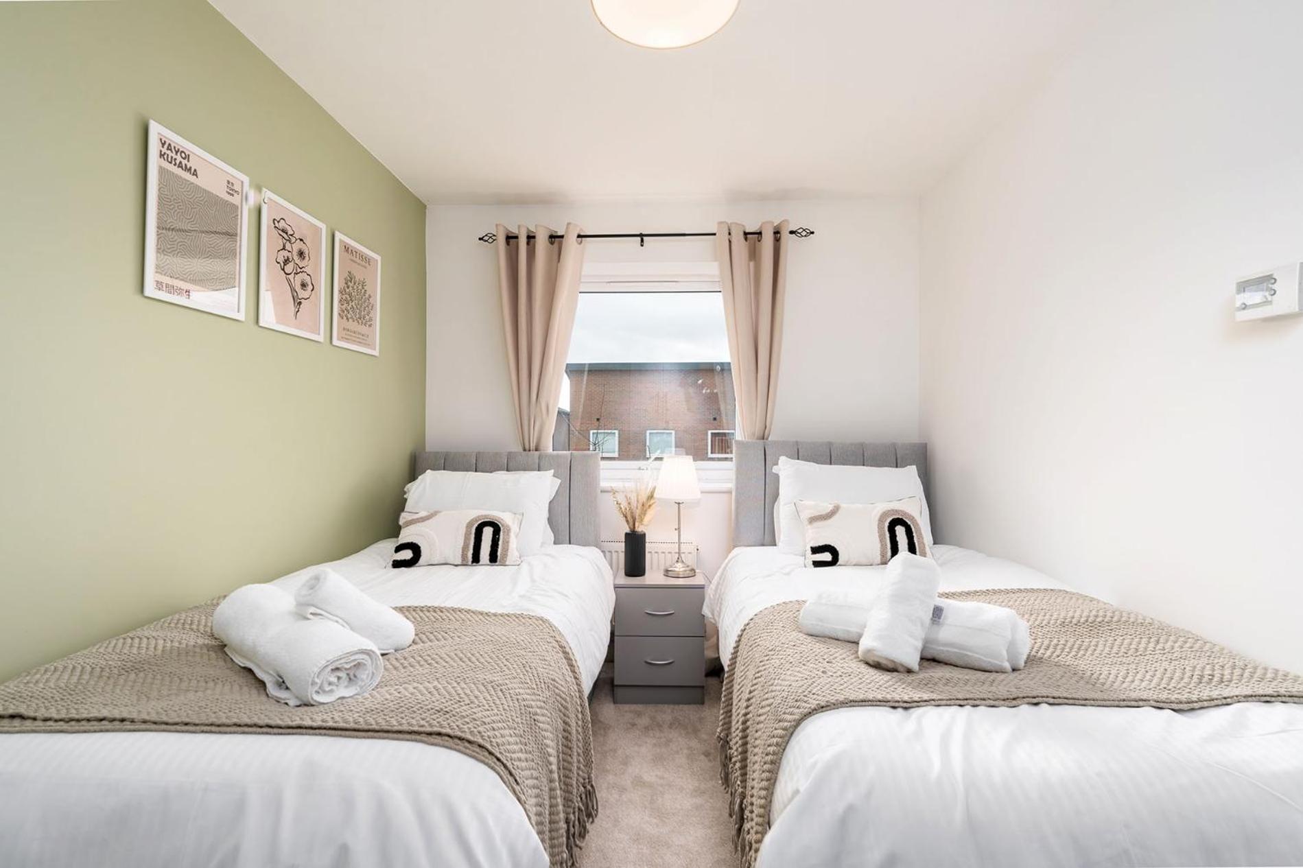 6 Guests - 3 Bedrooms - Free Wi-Fi - แมนเชสเตอร์ ภายนอก รูปภาพ